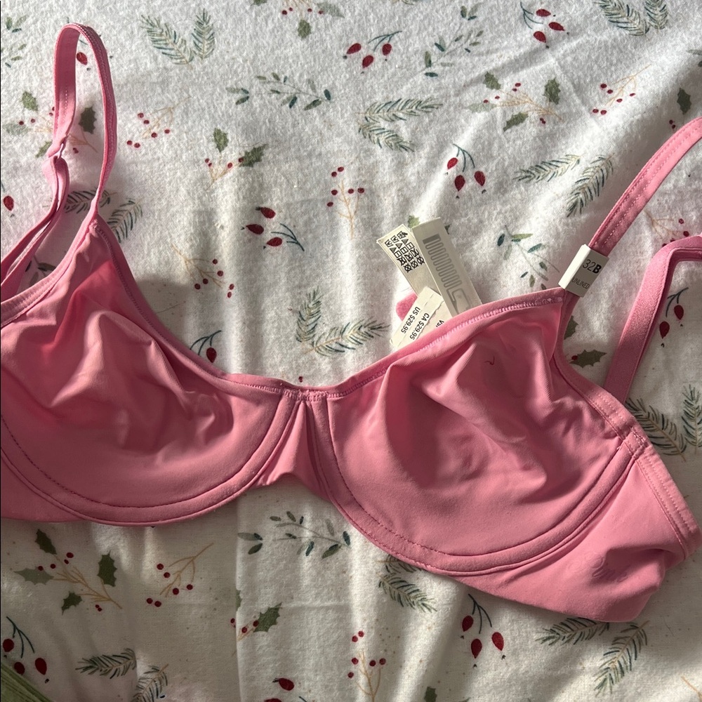 PINK Victoria's Secret buttery Soft Pink Bra